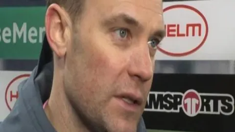 王艺迪乒乓球小组赛连下三城